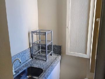 Laborat�rio para produ��o de s�lidos (c�psulas) e lavat�rios 2�piso