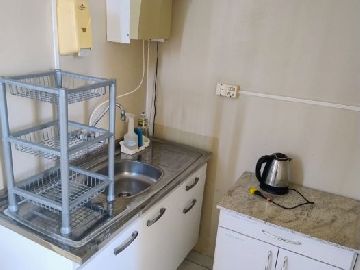 Laborat�rio para produ��o de s�lidos (c�psulas) e lavat�rios 2�piso