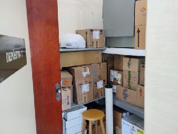 Escrit�rio/cozinha/banheiro/dep�sito 2�piso