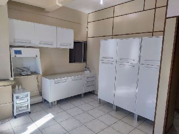 Laborat�rio para produ��o de s�lidos (c�psulas) e lavat�rios 2�piso