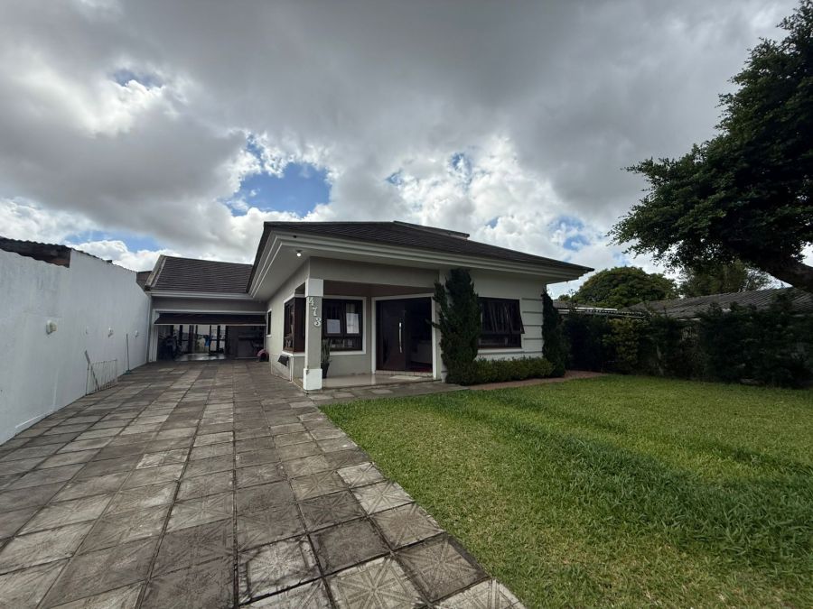 Casa Alto Padrão - Venda - Glória - Osório - RS