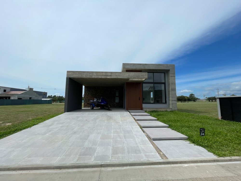 Casa Alto Padrão - Venda - Palmital - Osório - RS