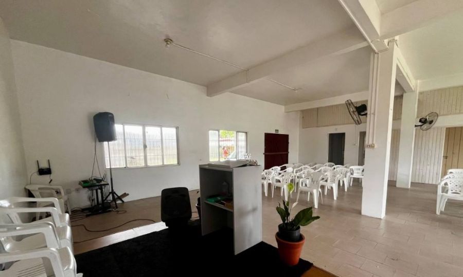 Fortes Im�veis Vende Pr�dio Comercial em Os�rio