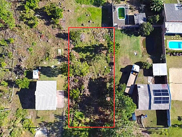 Fortes Im�veis Vende - Terreno amplo no Serramar