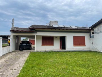Fortes Im�veis Vende - Casa com 3 dormit�rios com 196m�