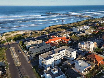 Fortes Im�veis Vende Apartamento Beira Mar em Tramanda�/RS