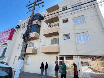 Fortes Im�veis Vende Apartamento no Centro de Tramanda�/RS