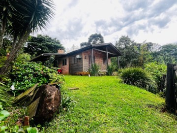 Casa no Morro da Bor�ssia com vista Panor�mica para Lagoa