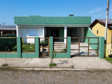 Casa em Atl�ntida Sul