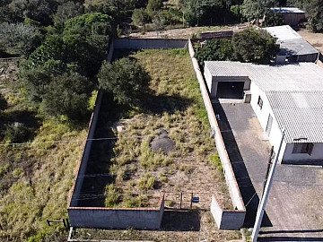 Fortes im�veis Vende Terreno Murado na Varzea do Padre