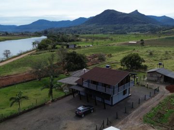 Fortes Im�veis Vende S�tio em Maquin�/RS