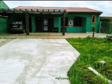 Casa em Tramanda�