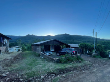 Fortes Im�veis Vende - Casa em Maquine